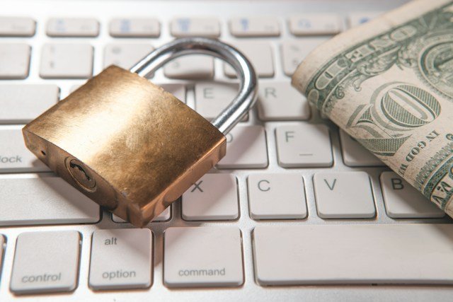Tips Aman Mengajukan Pinjaman Koperasi di Era Digital