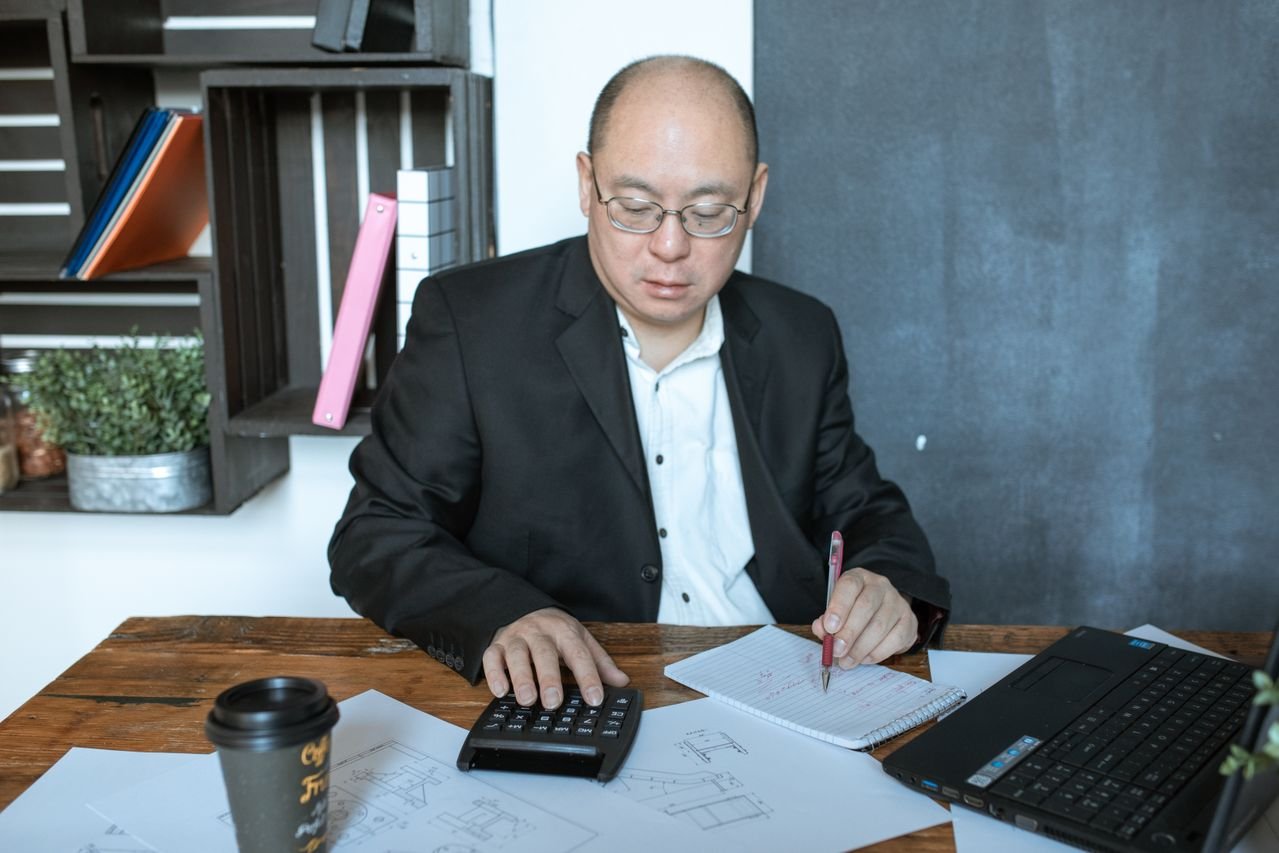 Debt Snowball vs Debt Avalanche: Strategi Melunasi Utang Lebih Cepat, Mana yang Cocok?
